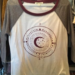 3-quarter sleeve shirt